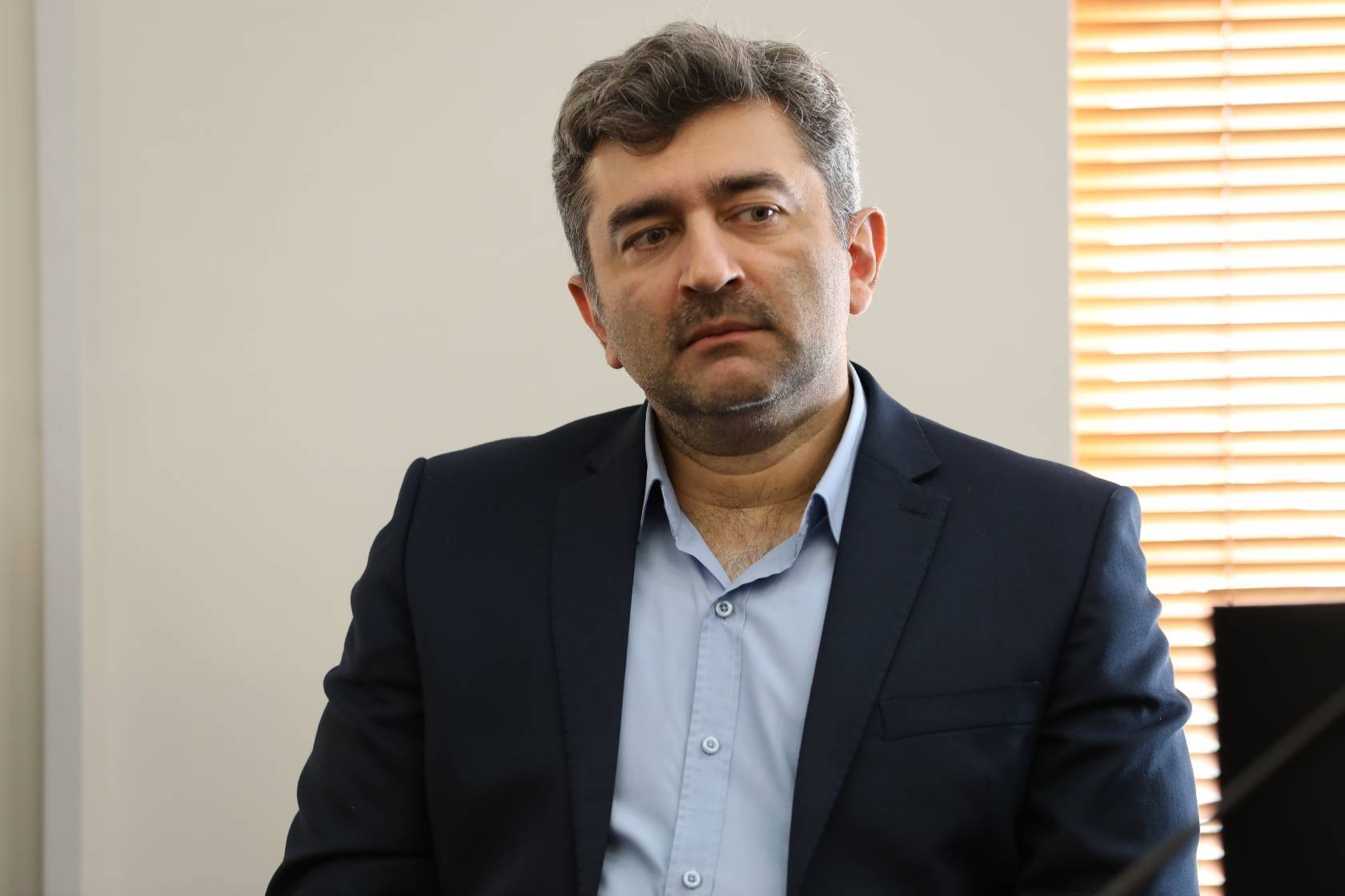 کاهش تلفات انرژی با استفاده از کابلهای خودنگهدار کاهش تلفات انرژی با استفاده از کابلهای خودنگهدار