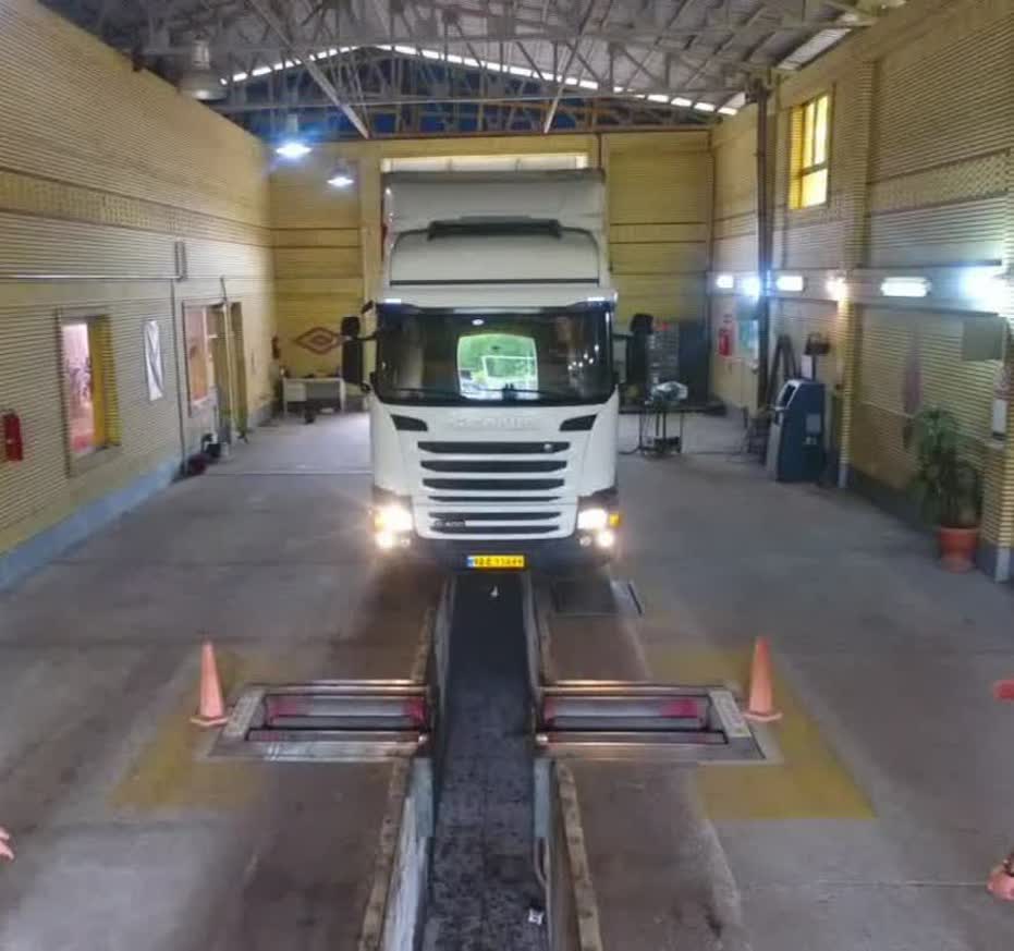 انجام معاینه فنی بیش از 13 هزار خودروی سنگین در گیلان