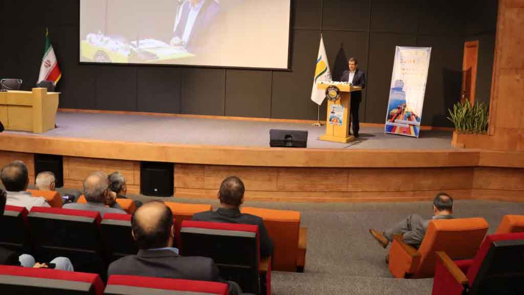 تجار بر اساس معاهده اوراسیا از پرداخت ۲۰۰ میلیون دلار به گمرک معاف هستند تجار بر اساس معاهده اوراسیا از پرداخت ۲۰۰ میلیون دلار به گمرک معاف هستند