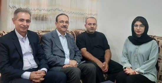 تقدیر از تلاشهای رتبه برتر کنکور هم زمان با روز ملی نخبگان تقدیر از تلاشهای رتبه برتر کنکور هم زمان با روز ملی نخبگان