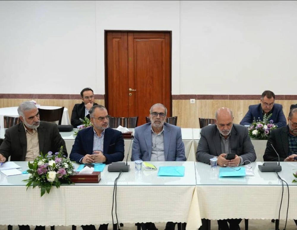 حضور دکتر محمد حسین واثق کارگرنیا رئیس شورای اسلامی شهر رشت در افتتاحیه هفتاد و هفتمین اجلاس مجمع مشورتی روسای شوراهای اسلامی مراکز استان های کشور در ارومیه حضور دکتر محمد حسین واثق کارگرنیا رئیس شورای اسلامی شهر رشت در افتتاحیه هفتاد و هفتمین اجلاس مجمع مشورتی روسای شوراهای اسلامی مراکز استان های کشور در ارومیه