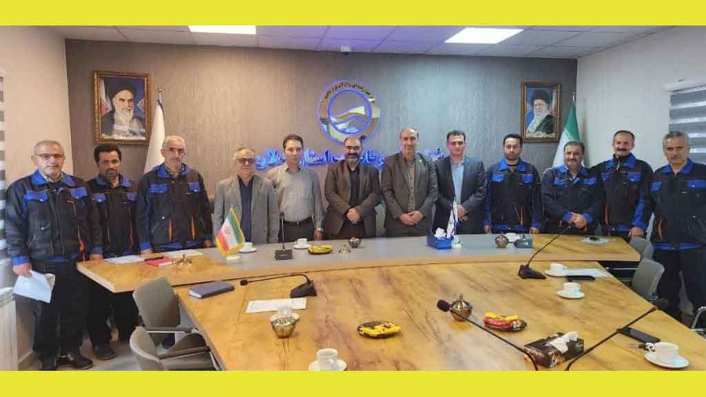 از کارکنان حوزه بهرهبرداری آبفا خمام با اهدای لوح سپاس تجلیل شد از کارکنان حوزه بهرهبرداری آبفا خمام با اهدای لوح سپاس تجلیل شد