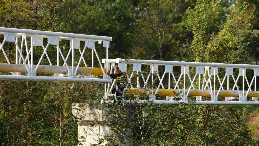 اجرای موفق عملیات نصب خرپای جدید و تقویت رینگ گازرسانی جاده تهران- رشت اجرای موفق عملیات نصب خرپای جدید و تقویت رینگ گازرسانی جاده تهران- رشت