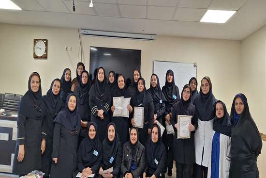 تقدیر از اعضای هیئت علمی و پرستاران فعال در حوزه آموزش مرکز آموزشی و درمانی ۱۷ شهریور تقدیر از اعضای هیئت علمی و پرستاران فعال در حوزه آموزش مرکز آموزشی و درمانی ۱۷ شهریور