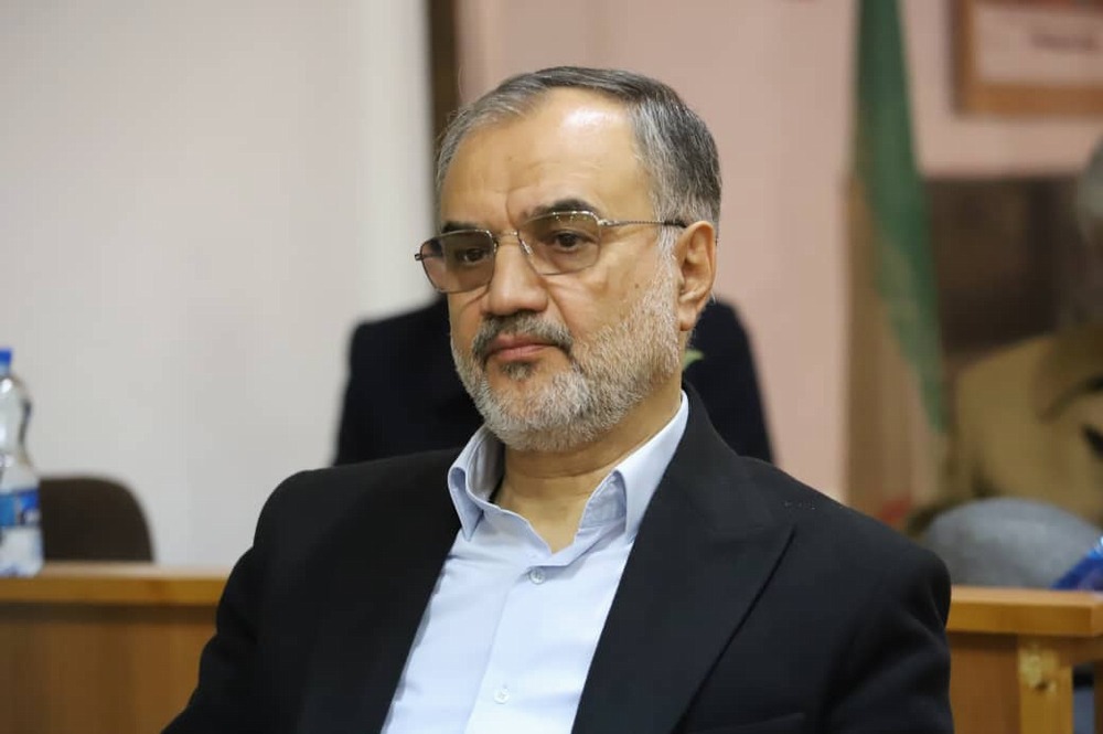 بهرهبرداری از پروژه پیرامونی استخر عینک رشت تا شب عید بهرهبرداری از پروژه پیرامونی استخر عینک رشت تا شب عید