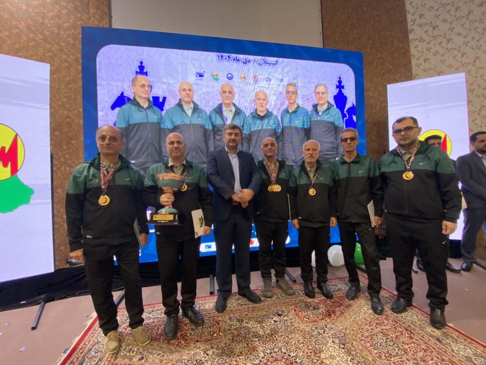آئین اختتامیه بیست و سومین دوره مسابقات شطرنج آقایان وزارت نیرو برگزار شد / توزیع برق گیلان بر سكوی قهرمانی ایستاد