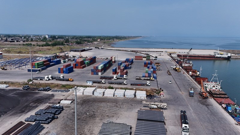 صادرات در منطقه آزاد انزلی جانی تازه گرفت صادرات در منطقه آزاد انزلی جانی تازه گرفت