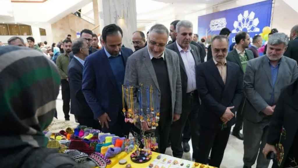 جشن روز رشت همراه با فستیوال بزرگ خوراک و هنرهای صنایع دستی برگزار شد