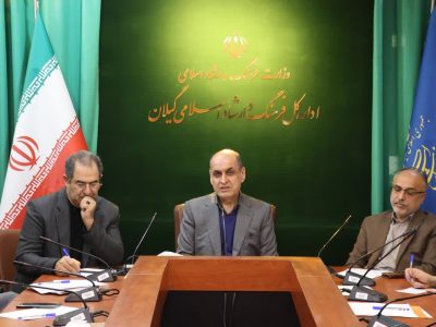 رسانهها نقش مهمی در تبیین وقایع و شکلدهی افکار عمومی دارند رسانهها نقش مهمی در تبیین وقایع و شکلدهی افکار عمومی دارند