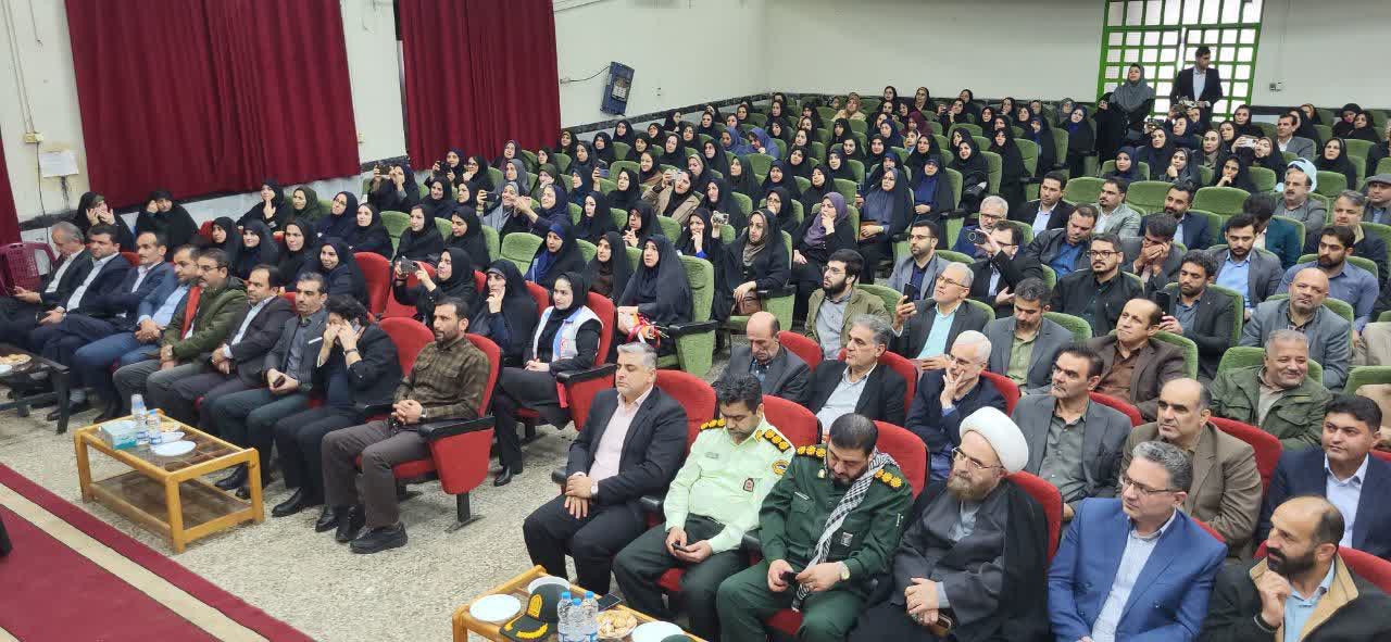 آیین تجلیل از معلمان نمونه شهرستان فومن برگزار شد.