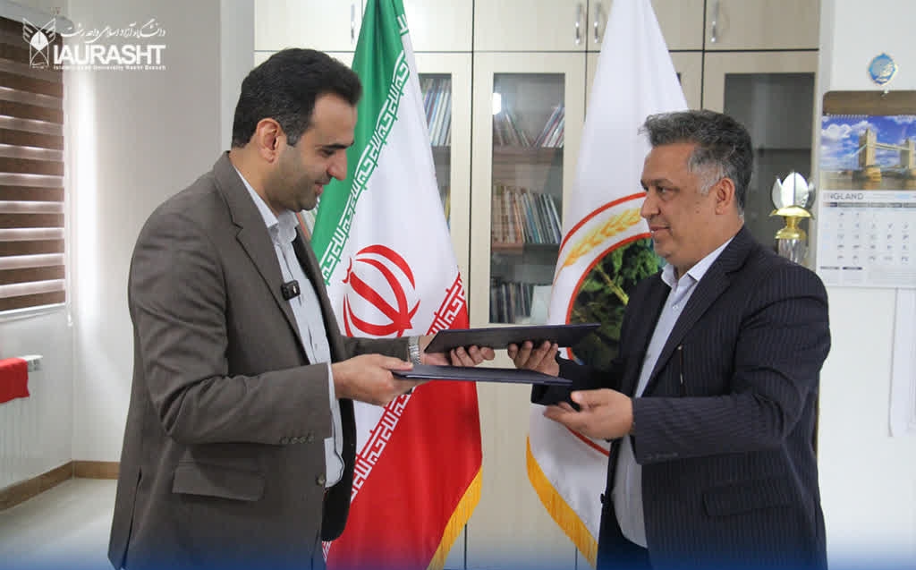 پیشرفت شهر مرهون تلاش بی‌وقفه کارگران است ‌ نیروهای خدماتی شهرداری در خط مقدم خدمت‌رسانی هستند
